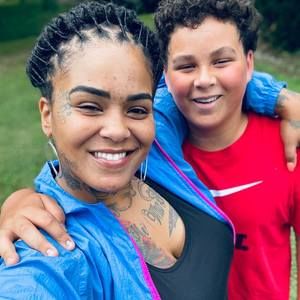 Meet your Posher, Marie